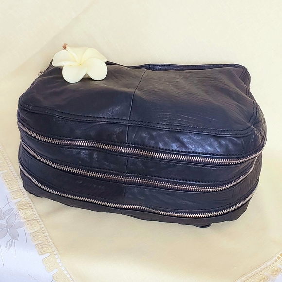 Zara Expandable Boho Black Travel Bag Genuine Leather - Picture 5 of 14